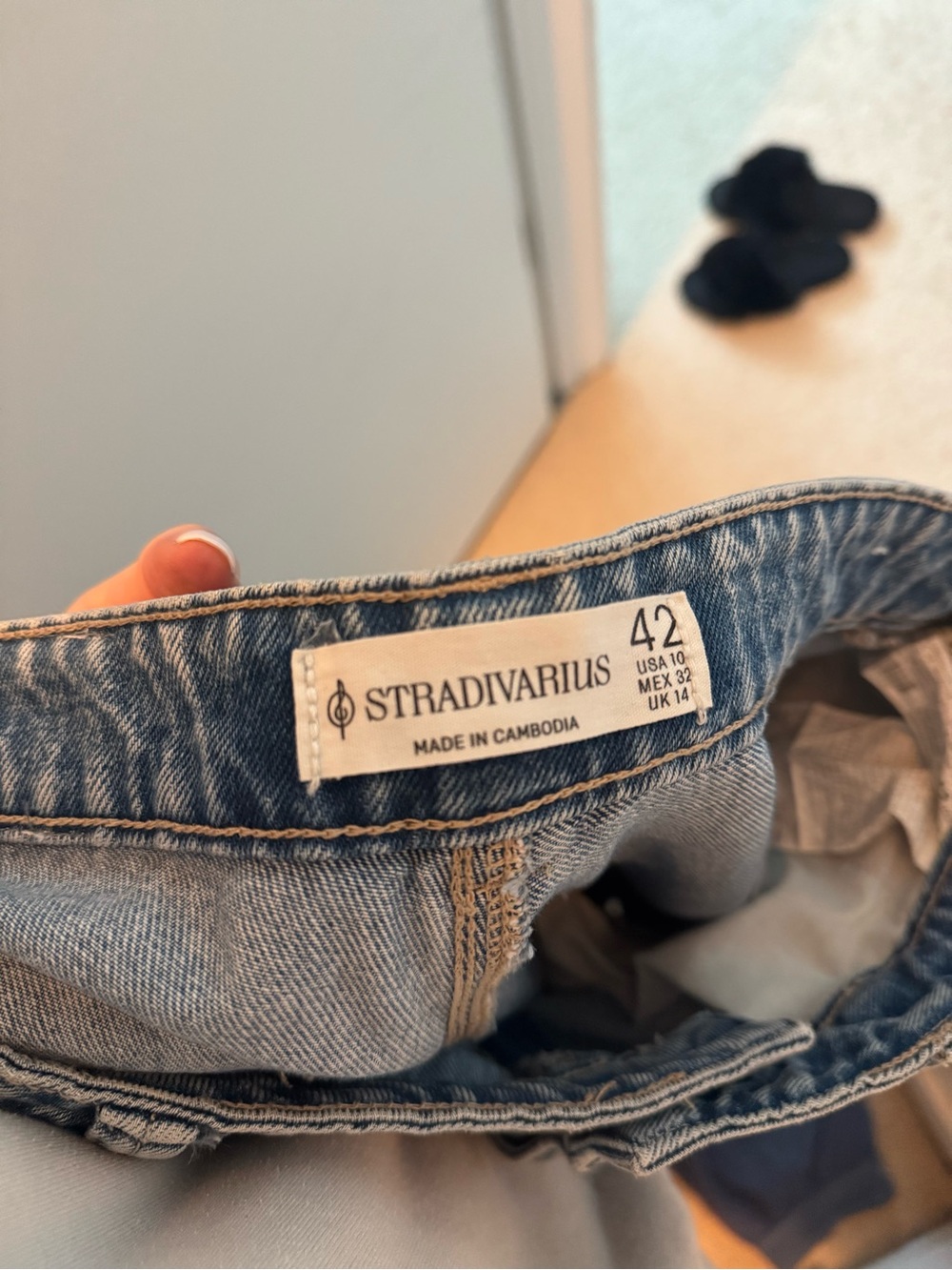 Stradivarius Demin Wide Leg Cargo Jeans - Size 42 - Picture 5 of 5